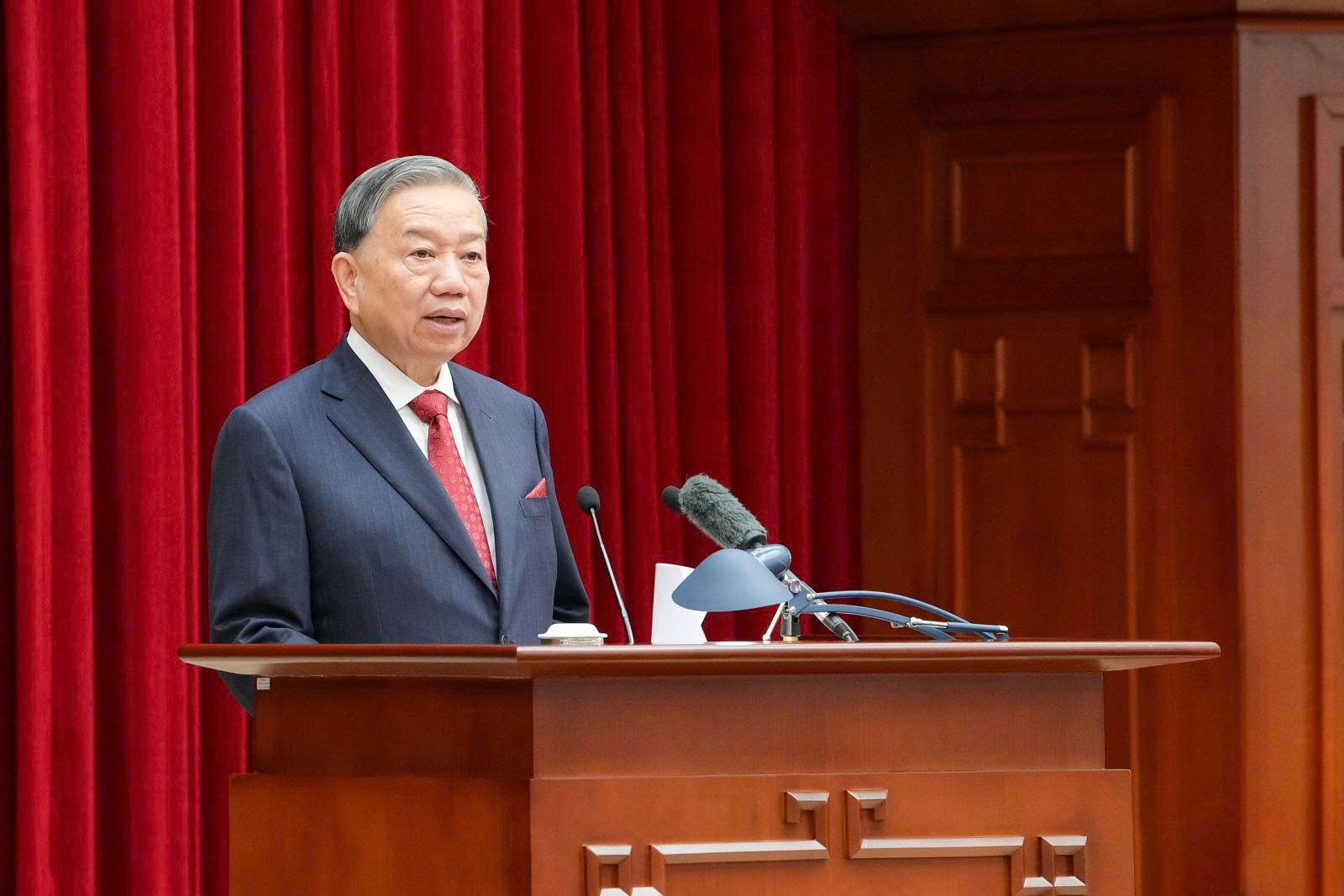 - Ảnh 1. - Ảnh 1.