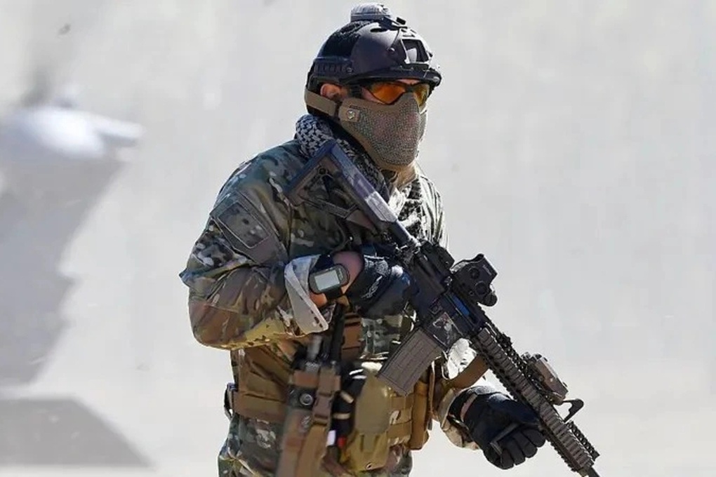 Sứ mệnh giải cứu phi công F-15 kịch tính của Mỹ trong lãnh thổ Iran - 1