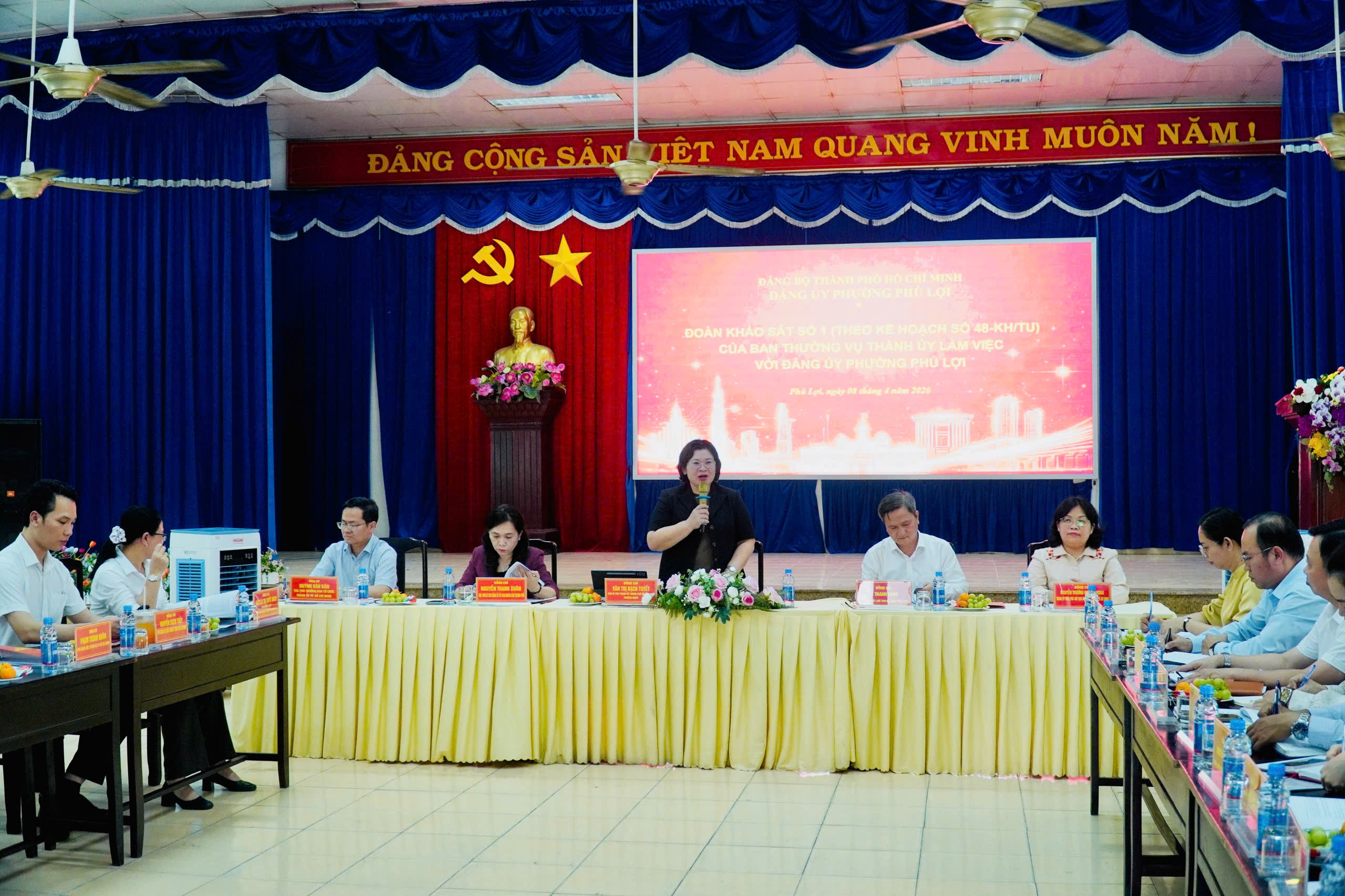 TP . HCM đối mặt nguy cơ thiếu hụt nhân sự tại phường Phú Lợi năm 2026 - Ảnh 1.