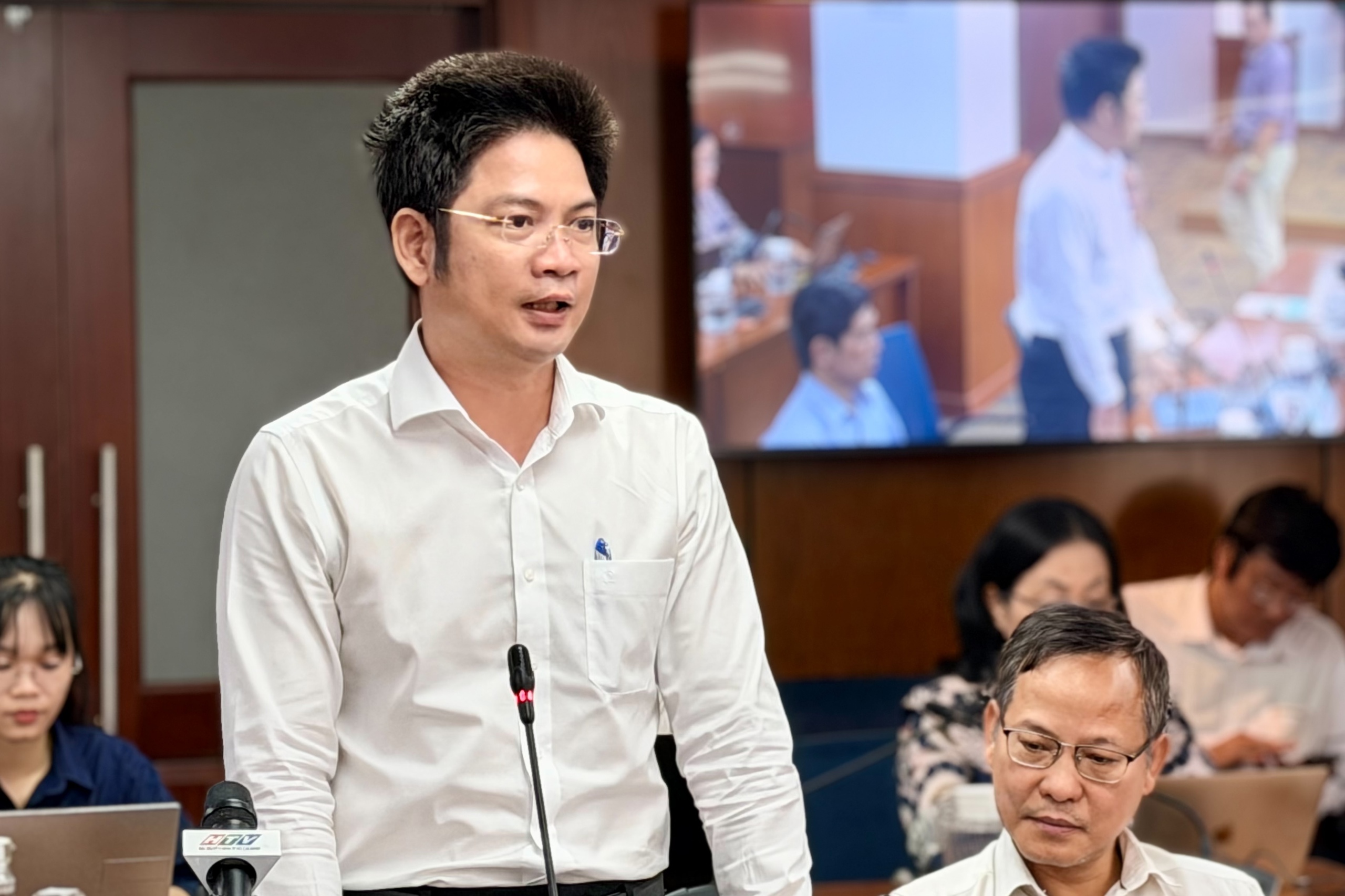 TP.HCM: Danh sách các 'siêu dự án' khởi công dịp 30.4, có siêu cảng 128.000 tỉ đồng - Ảnh 1.