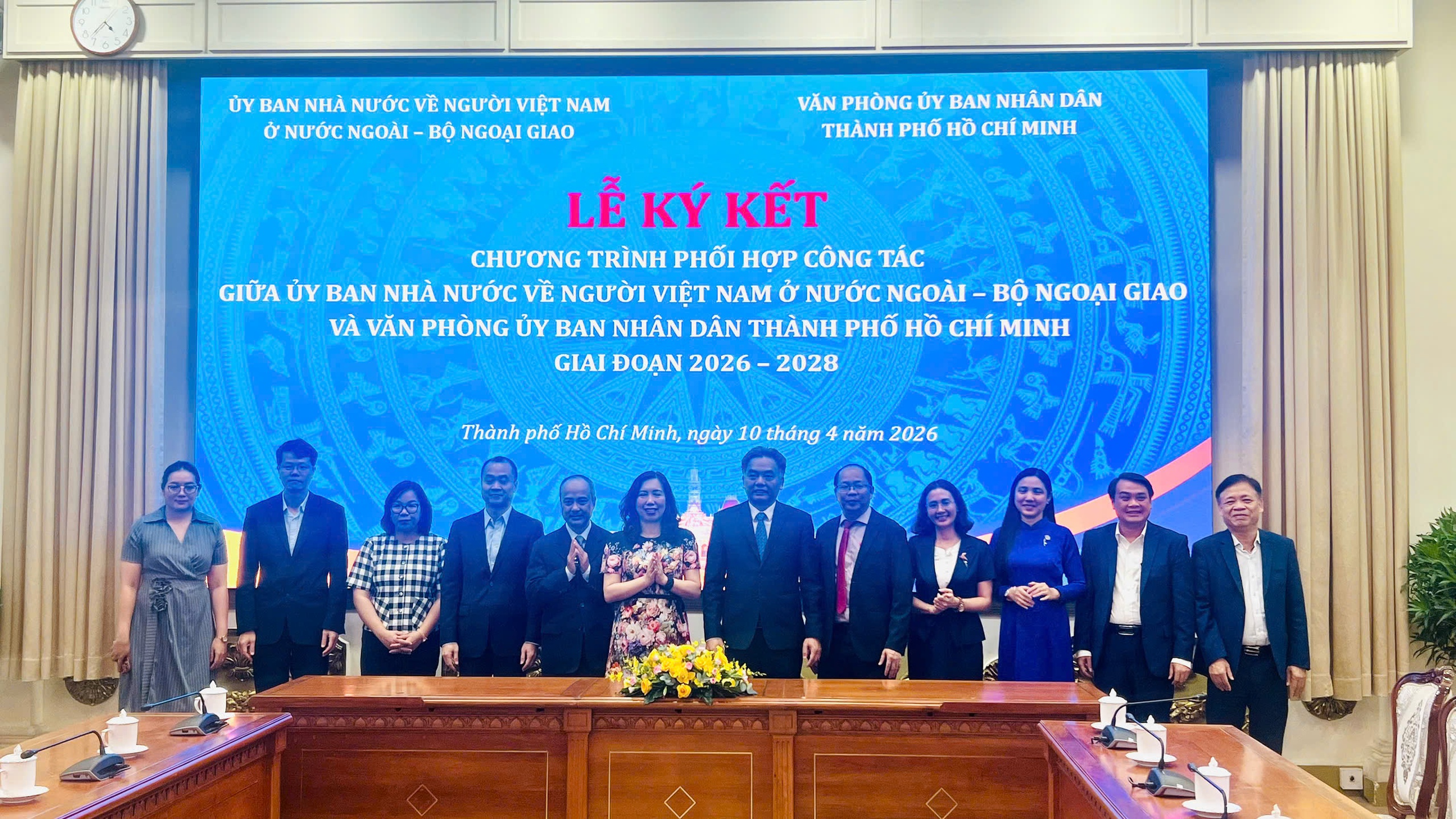 TP.HCM ký văn kiện quan trọng về người Việt Nam ở nước ngoài - Ảnh 1.