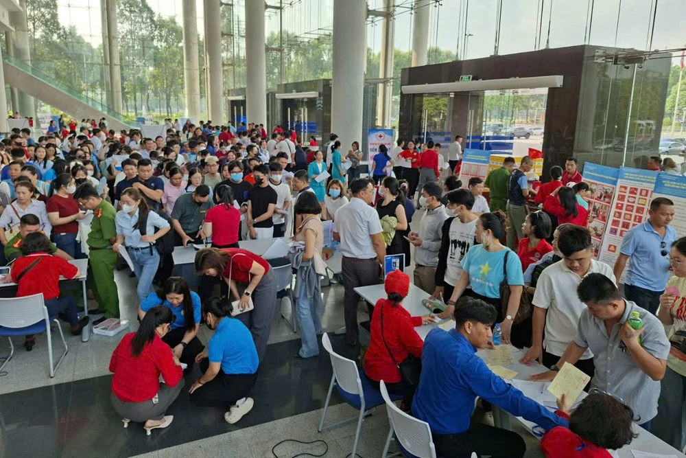 Quang cảnh buổi hiến máu. Ảnh: BTC hiến máu (1).jpg
