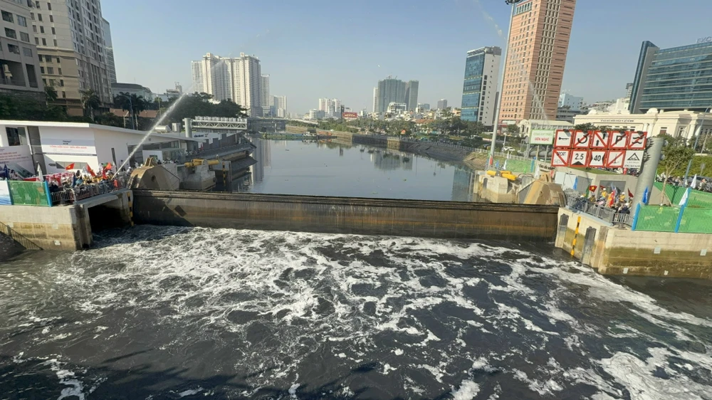 chống ngập 1.jpg