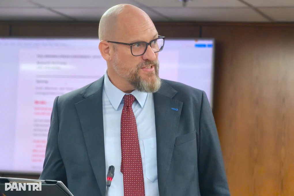 TPHCM tăng 11 bậc trong bảng xếp hạng trung tâm tài chính toàn cầu - 1