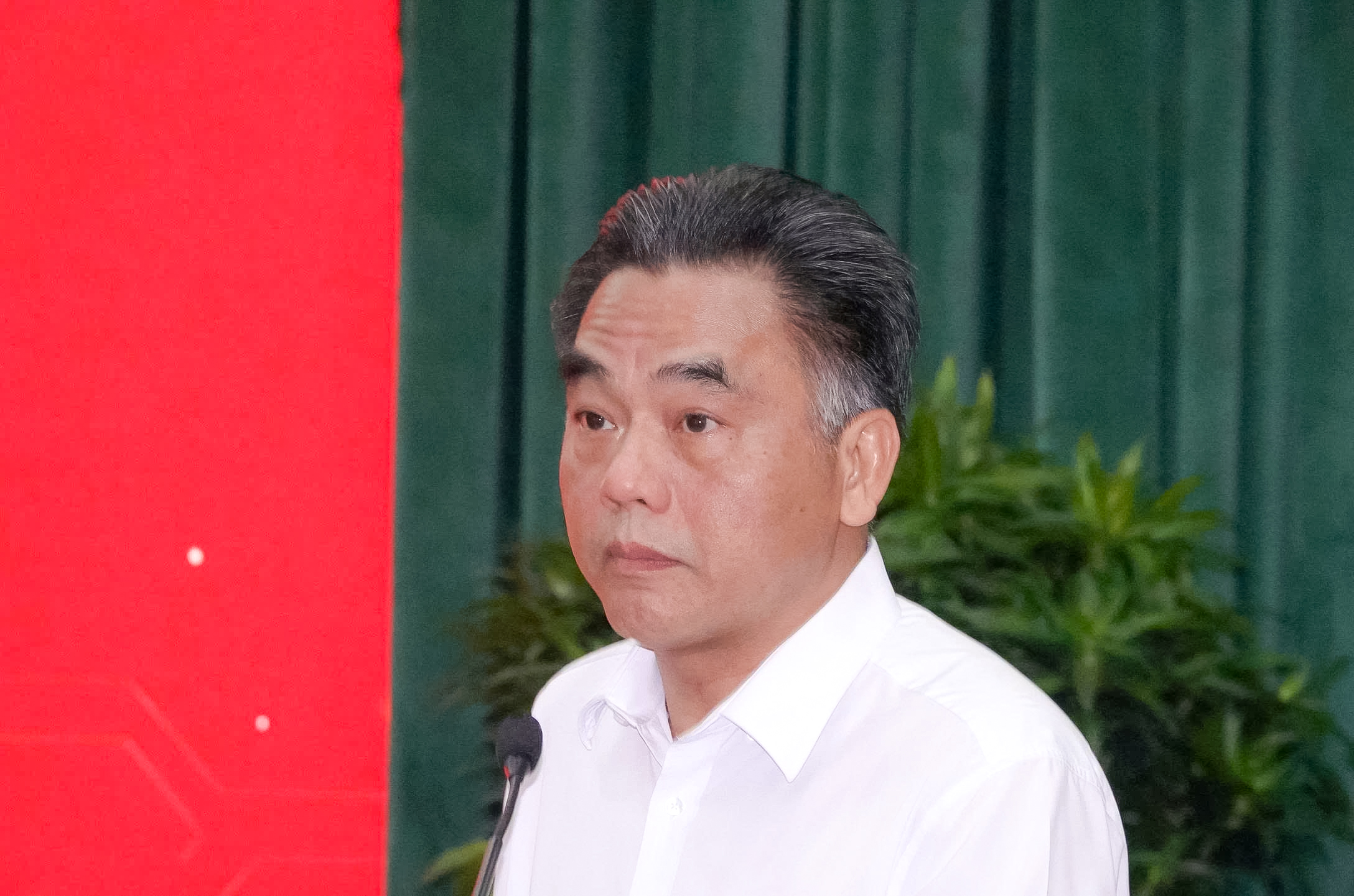 TP.HCM tăng trưởng cao nhất 10 năm, tập trung mục tiêu hai con số và Luật Đô thị đặc biệt 1 TP.HCM - Ảnh 1.