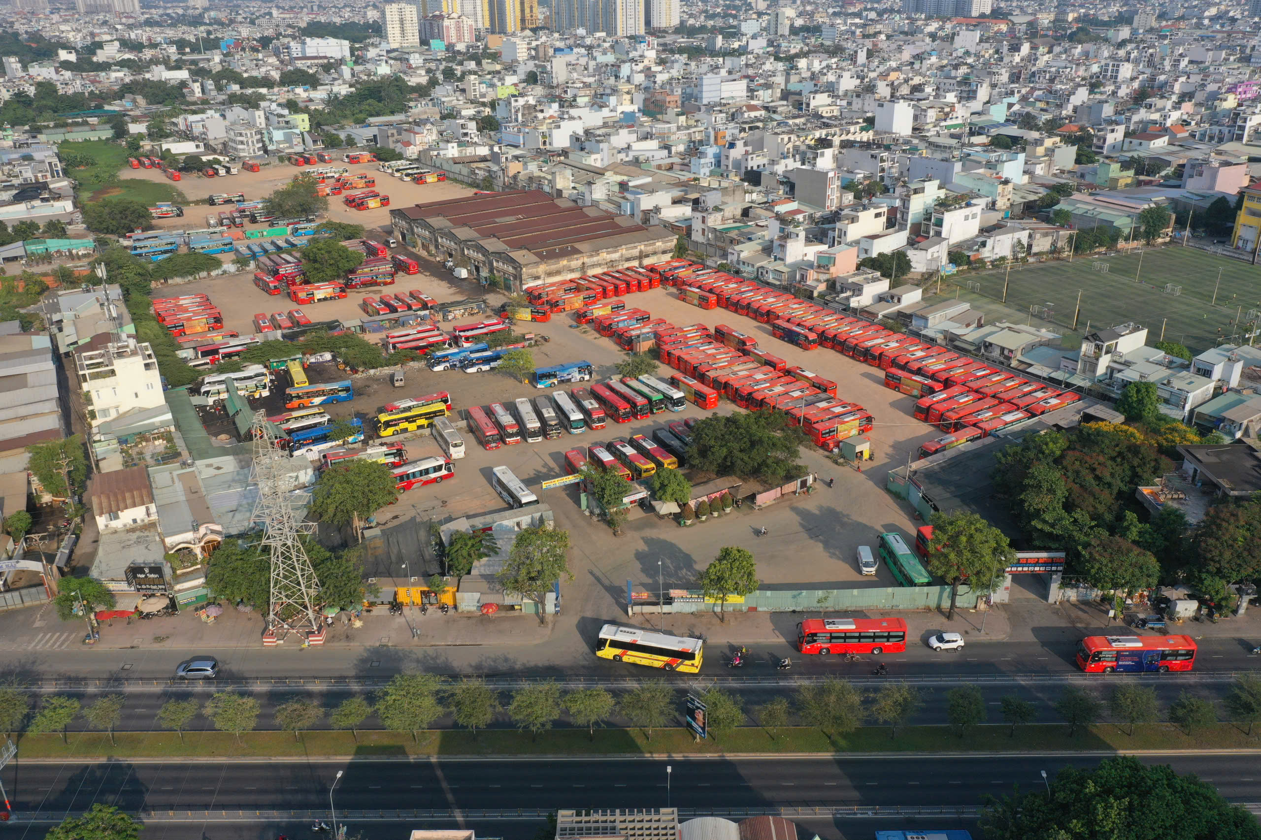 TP.HCM xem xét thu hồi khu đất 561 Kinh Dương Vương của Vinafood 2 1 TP.HCM xem xét thu hồi khu đất 561 Kinh Dương Vương của Vinafood 2 - Ảnh 1.