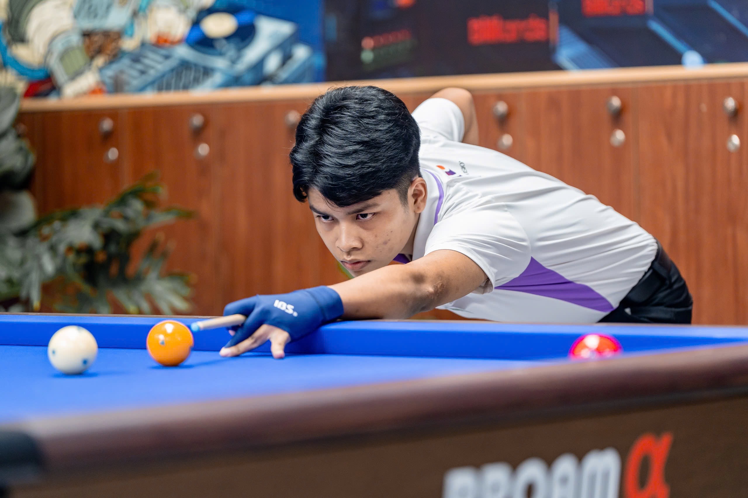 Billiards: Tài năng trẻ 17 tuổi gây bất ngờ lớn, giành vé dự World Cup TP.HCM- Ảnh 1.