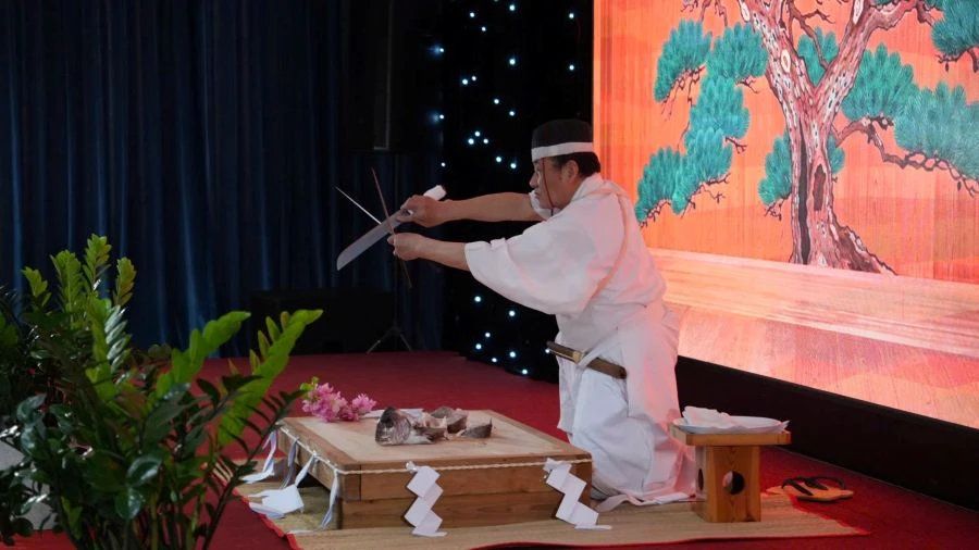 Thu nhập 40 triệu/tháng tại Nhật Bản: Những ngành nghề nào đang khát nhân lực? ảnh 1 40 triệu đồng