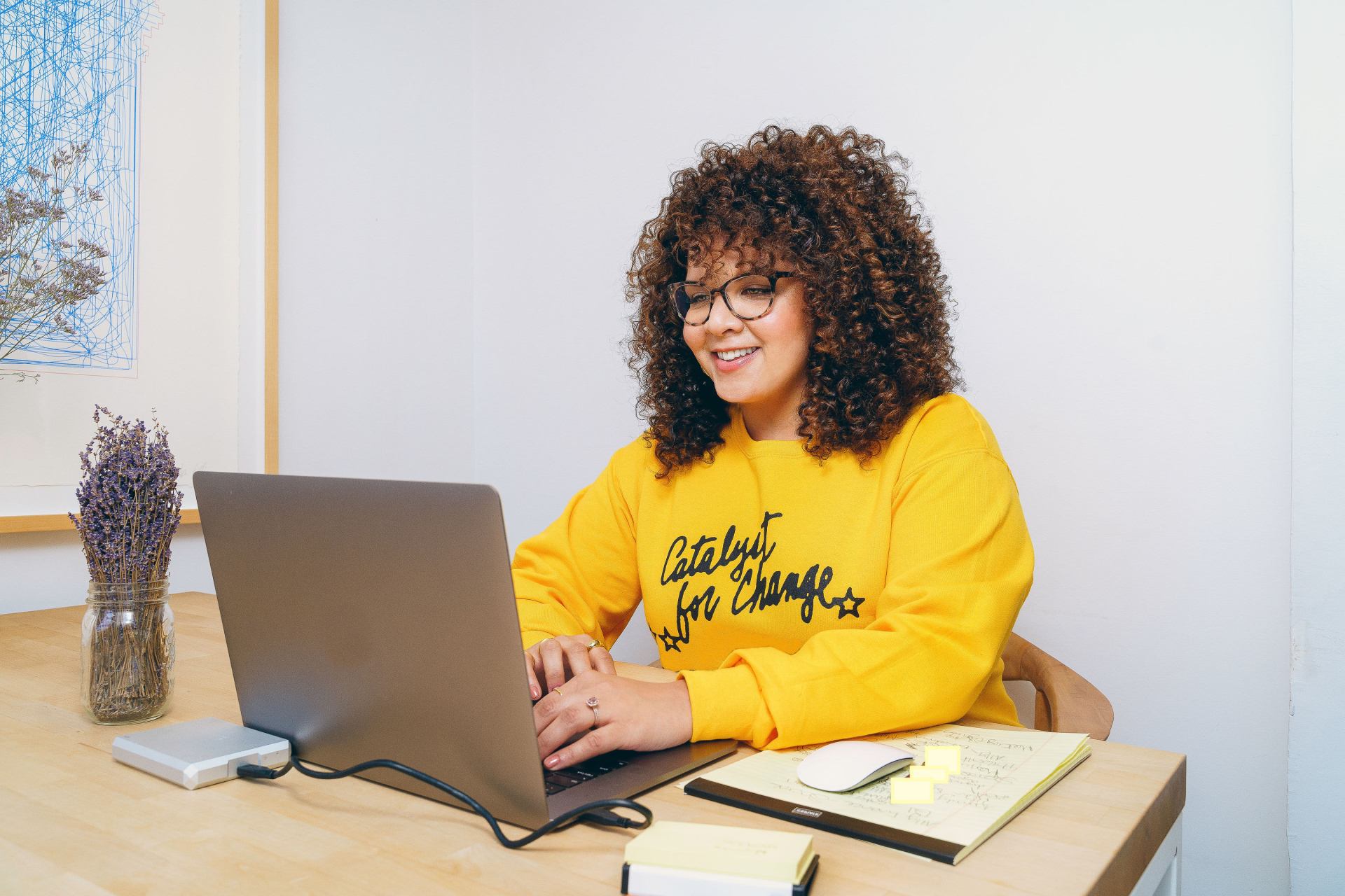 Không hài lòng với mức lương 65 triệu/tháng, cô gái nhảy việc 6 lần: Thu nhập hiện tại gây bất ngờ- Ảnh 1.