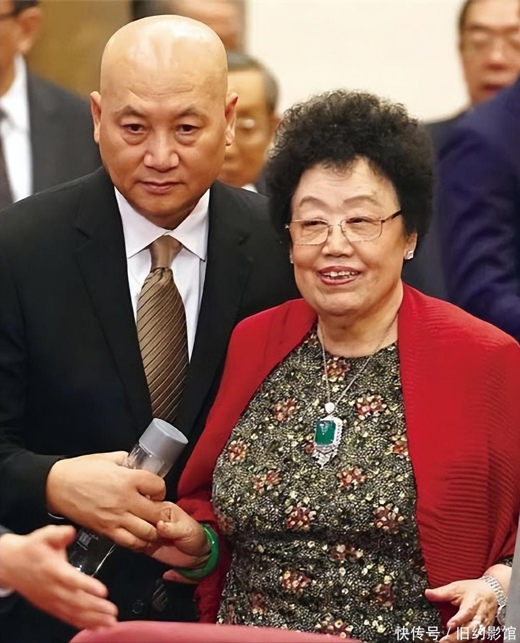 Thừa kế khối tài sản từ vợ tỷ phú, “Đường Tăng” Trì Trọng Thụy bị chỉ trích - 1