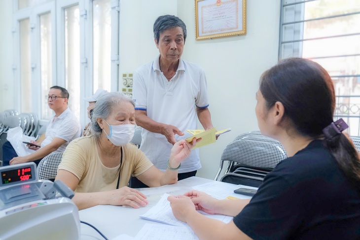 Tin tức sáng 8-4: Đề xuất tăng trợ cấp xã hội, hưu trí xã hội lên 600.000 đồng/thánh - Ảnh 1. Tin tức sáng 8-4: Đề xuất tăng mức trợ giúp xã hội, trợ cấp hưu trí xã hội lên 600.000 đồng/tháng - Ảnh 1.