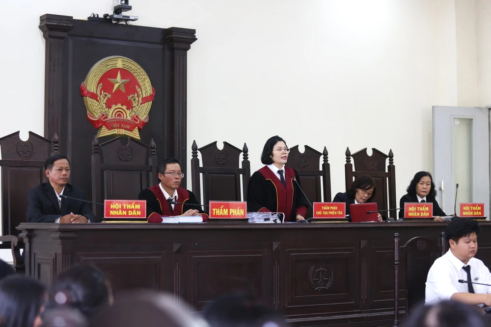 thanh thiếu niên.JPG