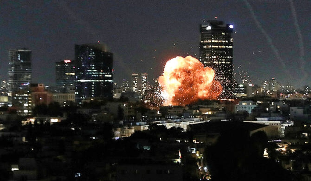 Toàn cảnh xung đột Trung Đông: Iran ra tuyên bố chưa từng có tiền lệ - 1