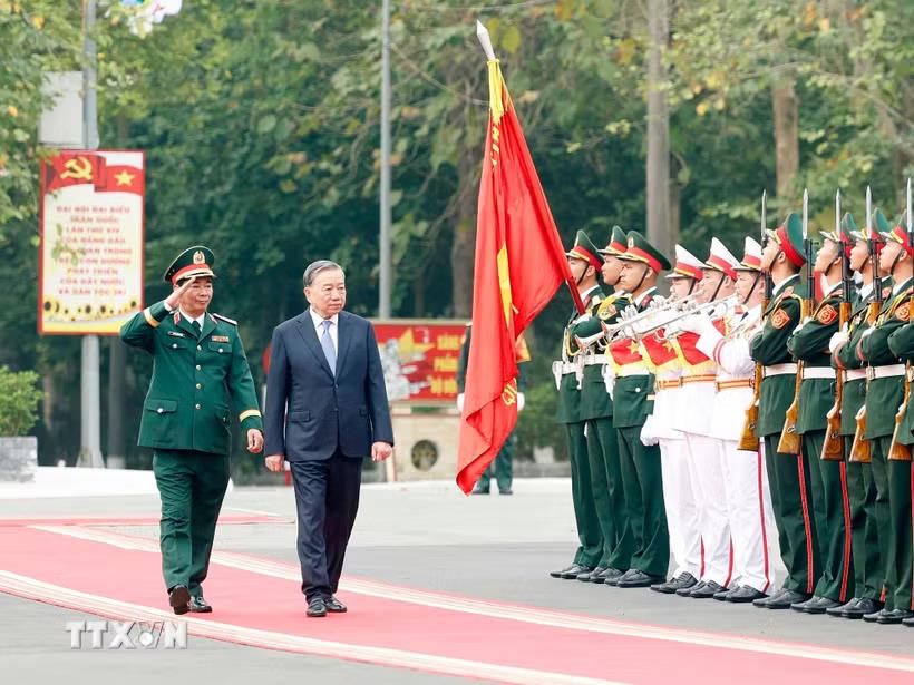 Tổng Bí thư, Chủ tịch nước Tô Lâm: Quân khu 1 luôn giữ vị trí đặc biệt quan trọng 1 Tổng Bí thư, Chủ tịch nước Tô Lâm: Quân khu 1 luôn giữ vị trí đặc biệt quan trọng - Ảnh 1.