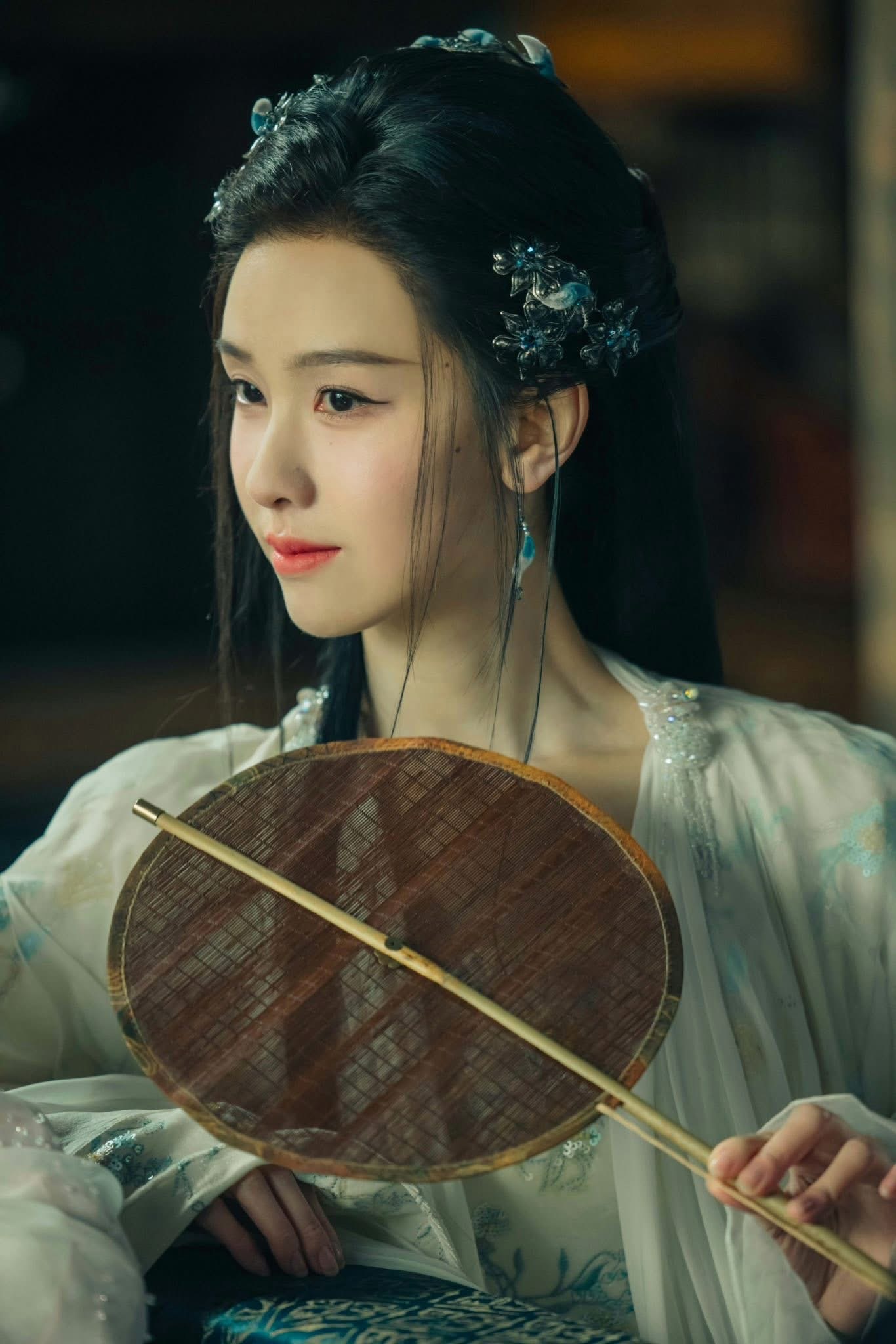 Ai là đệ nhất mỹ nhân cổ trang, hỏi cả triệu người cũng chỉ 1 đáp án: Góc nào cũng đẹp siêu phàm thoát tục- Ảnh 7.