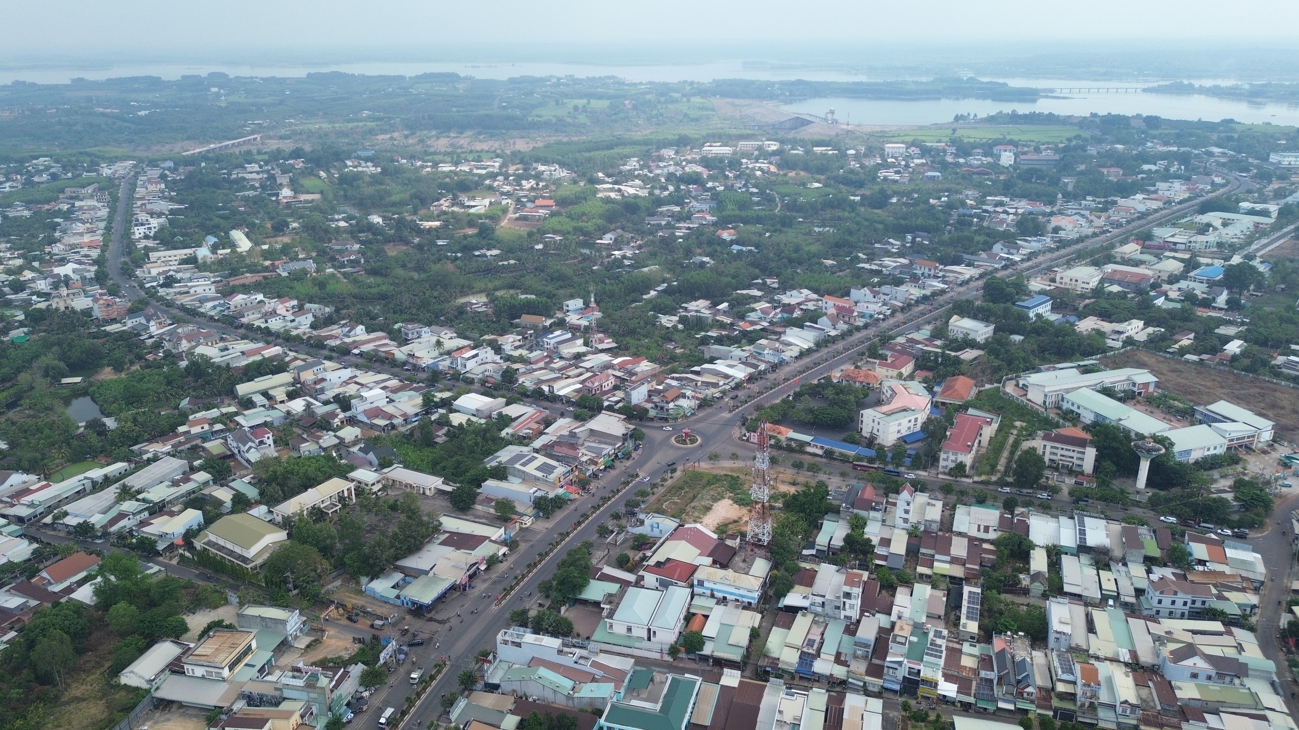Thành lập 10 phường mới ở Đồng Nai và tiềm năng du lịch hồ Trị An 2026 - Ảnh 1.