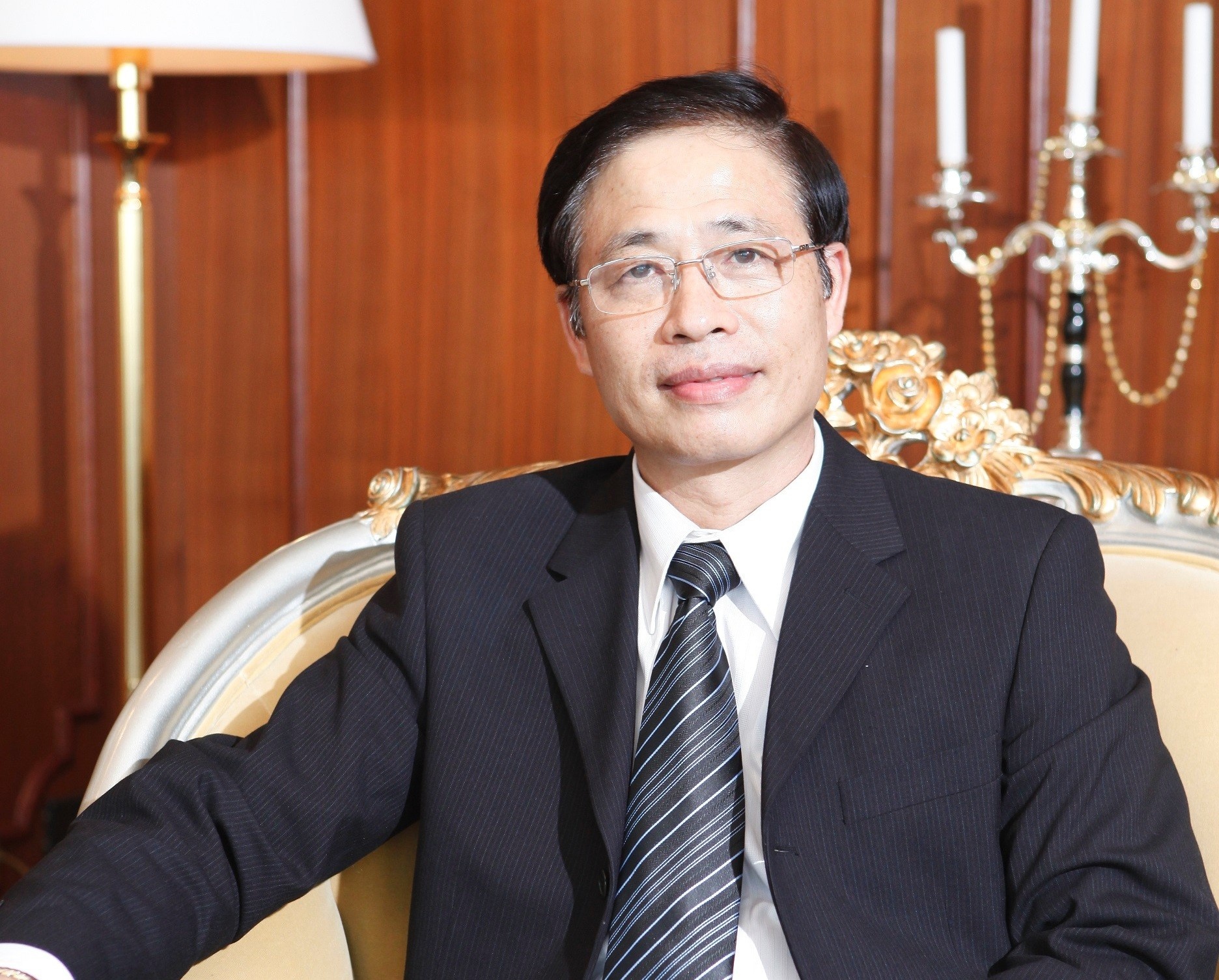 Chân dung ông chủ Bảo Tín Minh Châu: Từ thợ sửa xe đến “đế chế vàng” trăm tỷ và những phát ngôn gây tranh cãi- Ảnh 1.