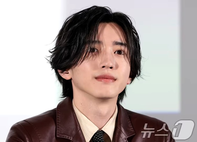 Vẻ lãng tử tuổi 24 của sao nhí đẹp trai nhất Nhật Bản 1 Vẻ lãng tử tuổi 24 của 'sao nhí đẹp trai nhất Nhật Bản' - 1