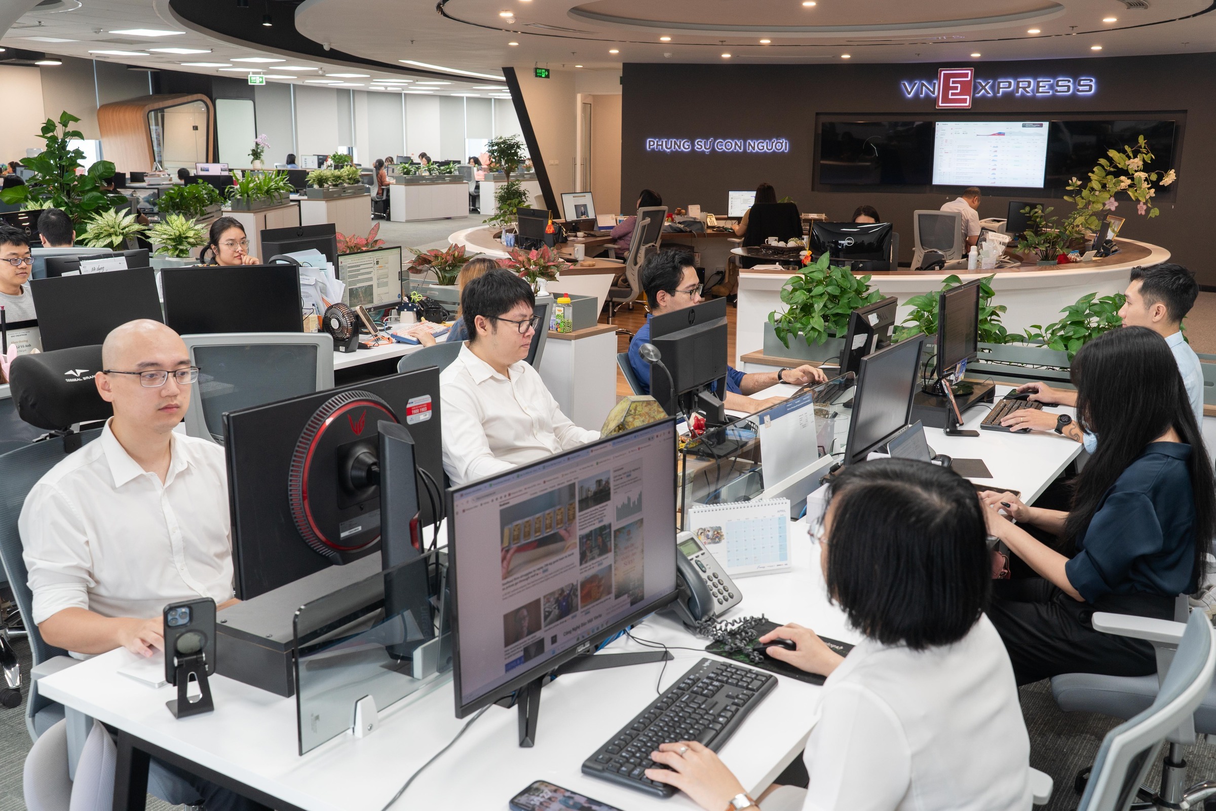 VnExpress International tròn 10 tuổi 1 VnExpress International tron 10 tuoi