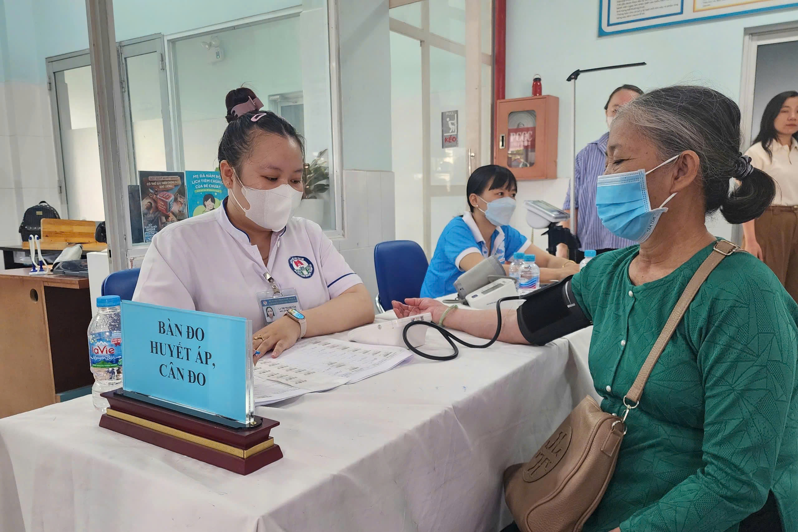 Triển khai chiến lược phòng bệnh toàn dân - Ảnh 1.