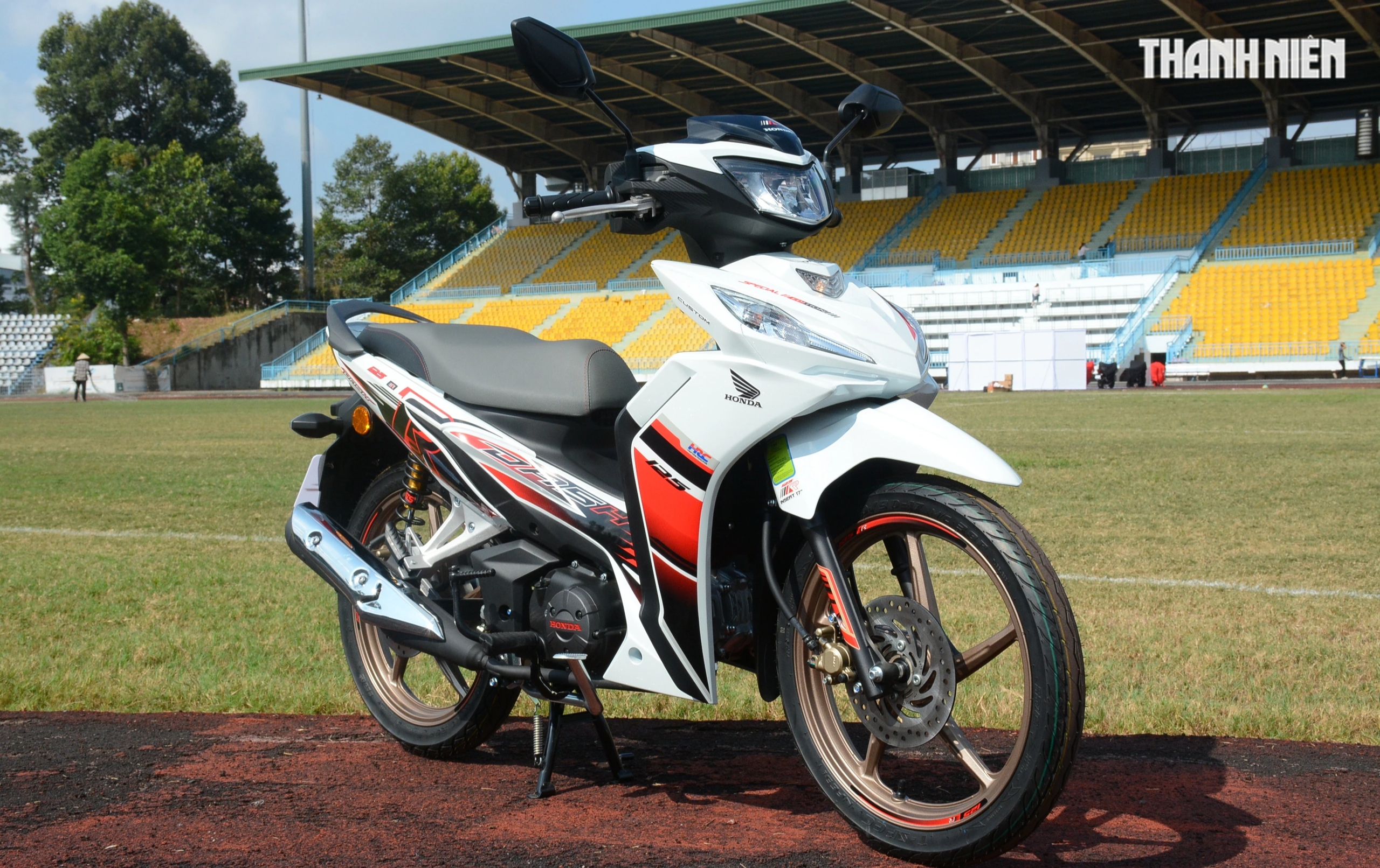 Xe máy số Honda Dash 125 2026 nhập khẩu Malaysia về Việt Nam, giá 88 triệu đồng - Ảnh 1.