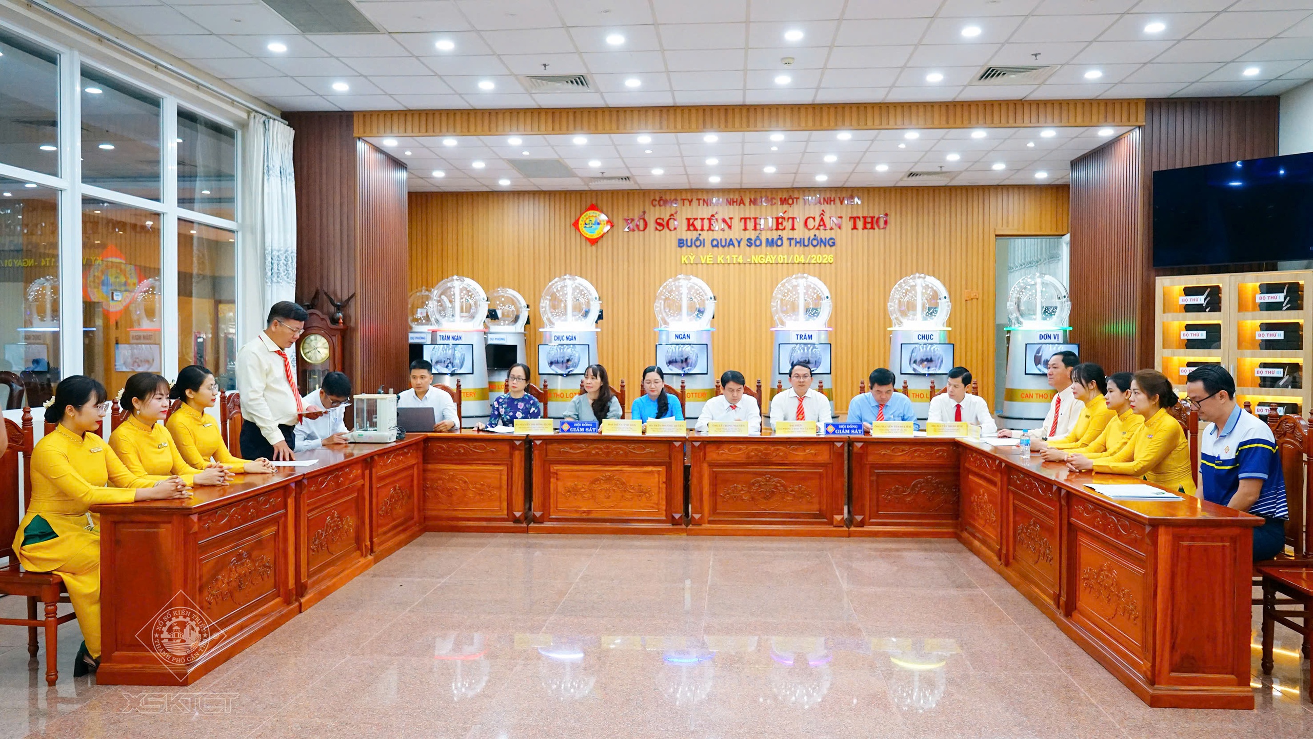 Kiểm tra banh xổ số Cần Thơ: Đảm bảo tính minh bạch trong kinh doanh xổ số 2026 - Ảnh 1. Kiểm tra banh xổ số Cần Thơ: Đảm bảo tính minh bạch trong kinh doanh xổ số 2026 - Ảnh 1.